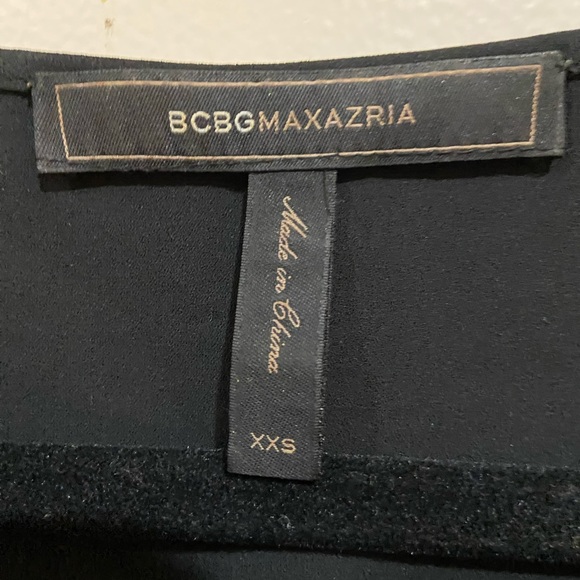 BCBG Maxazria Tunic Top with Floral Print - Picture 10 of 12